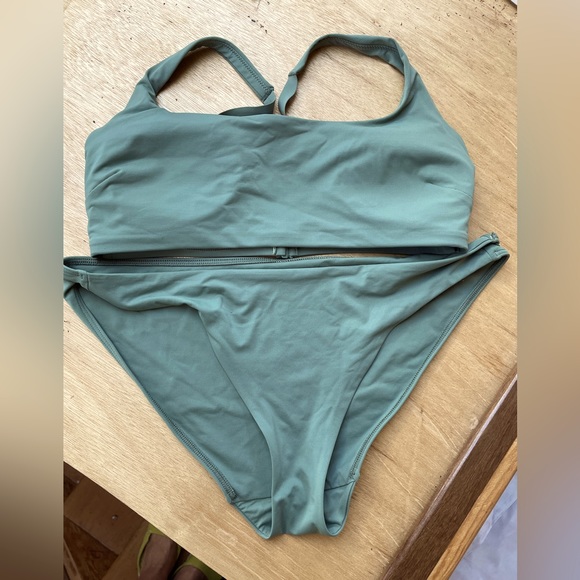 Everlane bikini bottom herb - Picture 5 of 5